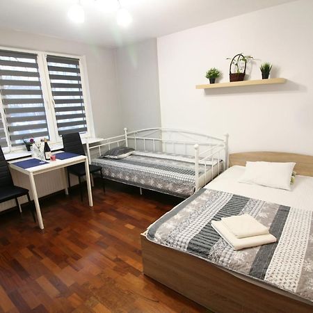 Apartamenty Varsovie Twarda City Luaran gambar