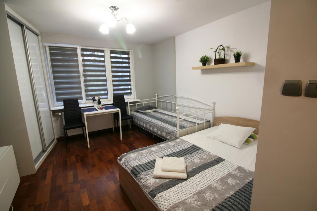 Apartamenty Varsovie Twarda City Luaran gambar